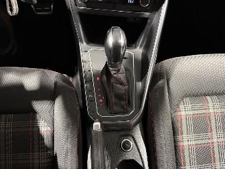 Volkswagen Polo GTI 2.0TSI 147kW Automaat Pano Clima Led picture 20