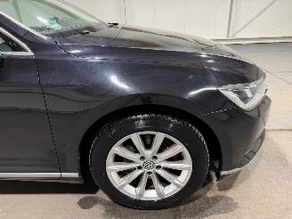 Volkswagen Passat 1.4TSI 110kW Automaat ACT Highline picture 16