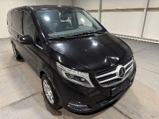 Mercedes V-klasse 250D 140kW 4-Matic Lang Avantgarde Edition Volleder Pano picture 22