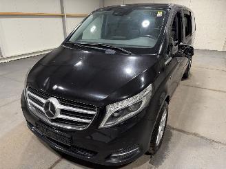 Mercedes V-klasse 250D 140kW 4-Matic Lang Avantgarde Edition Volleder Pano picture 20