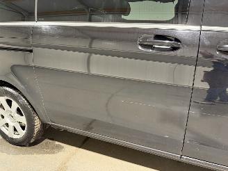 Mercedes V-klasse 250D 140kW 4-Matic Lang Avantgarde Edition Volleder Pano picture 28