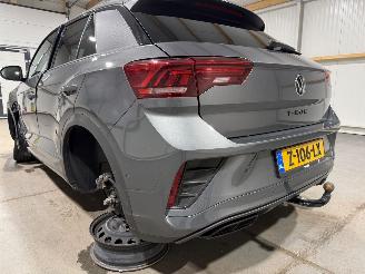 Volkswagen T-Roc 1.5TSI 110kW Automaat R-Line picture 38