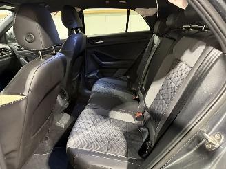 Volkswagen T-Roc 1.5TSI 110kW Automaat R-Line picture 49