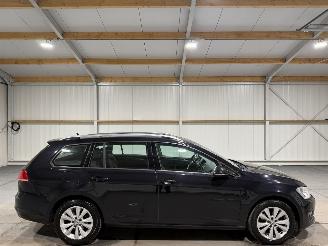 krockskadad bil auto Volkswagen Golf 1.6TDI 81kW Airco Comfortline 2016/6