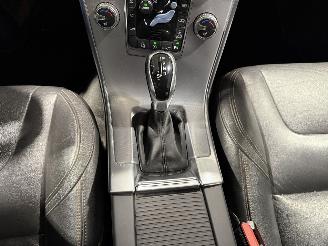 Volvo Xc-60 2.4D5 162kW Automaat Pano R-Design picture 19