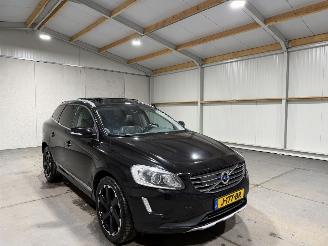 Volvo Xc-60 2.4D5 162kW Automaat Pano R-Design picture 3