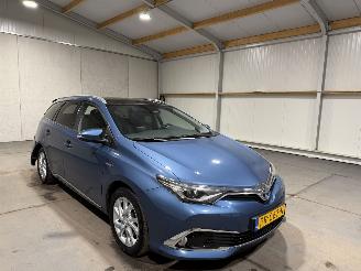 Toyota Auris Touring Sports 1.8Hybrid 73kW Executive Panoramadak picture 3