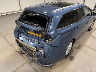Toyota Auris Touring Sports 1.8Hybrid 73kW Executive Panoramadak picture 31