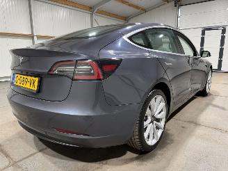 Tesla Model 3 60kWh Standard RWD Plus 175kW picture 18