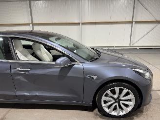 Tesla Model 3 60kWh Standard RWD Plus 175kW picture 19