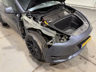 Tesla Model Y 75kWh Long Range AWD 258kW picture 32