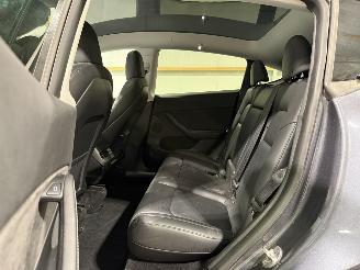 Tesla Model Y 75kWh Long Range AWD 258kW picture 48