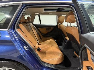 BMW 3-serie 320i 135kW Automaat Luxury Edition Panoramadak picture 16