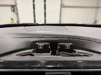 BMW 3-serie 320i 135kW Automaat Luxury Edition Panoramadak picture 22