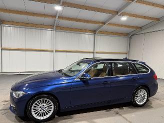BMW 3-serie 320i 135kW Automaat Luxury Edition Panoramadak picture 9