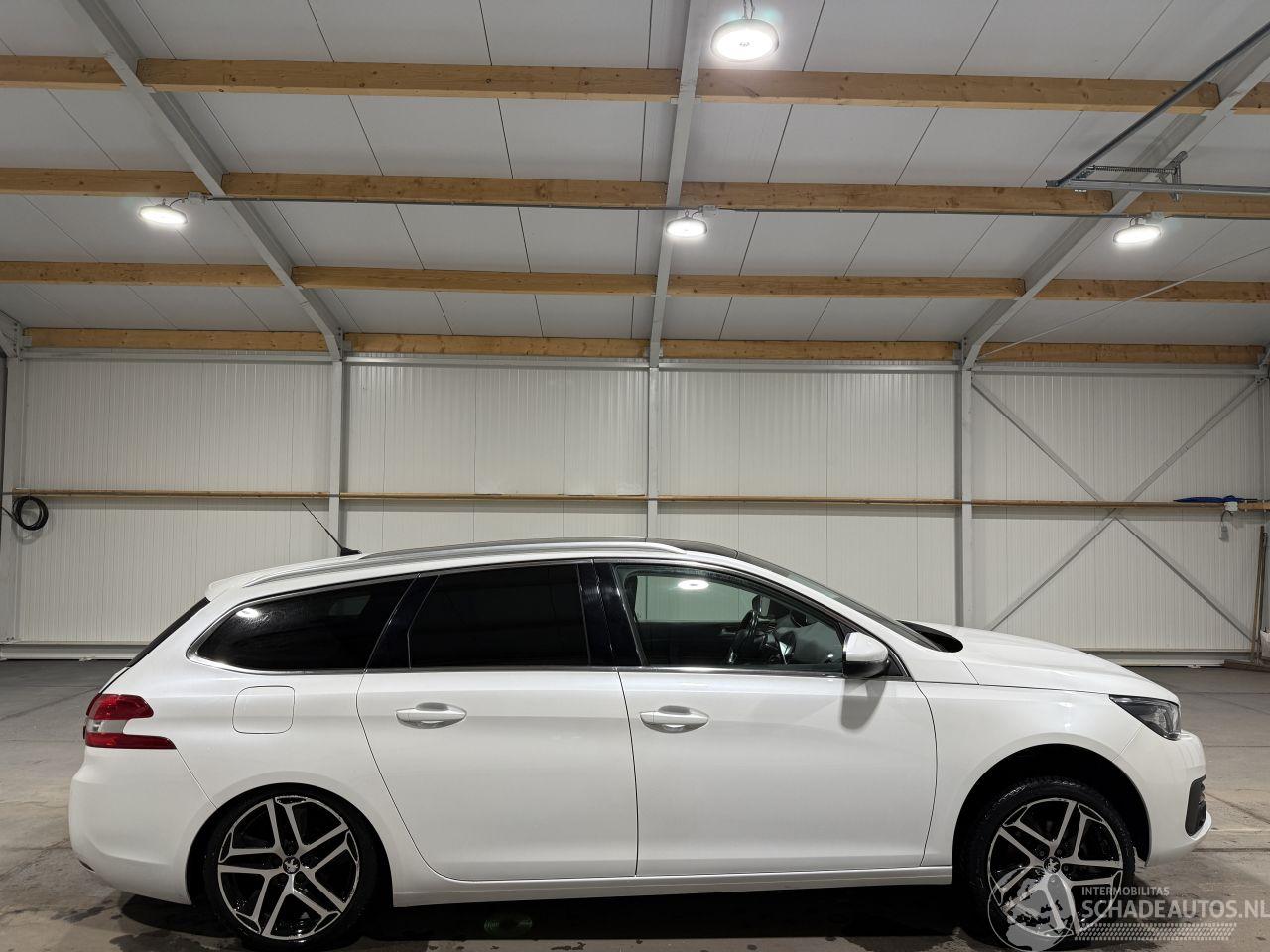 Peugeot 308 1.5BlueHDI 96kW Automaat Premium Panoramadak