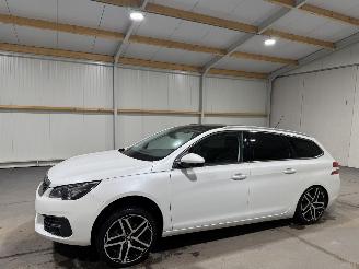 Peugeot 308 1.5BlueHDI 96kW Automaat Premium Panoramadak picture 9