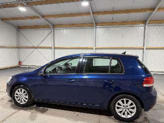 Volkswagen Golf 1.6TDI 77kW Bluemotion ECC Navi picture 11