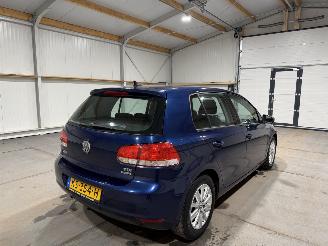 Volkswagen Golf 1.6TDI 77kW Bluemotion ECC Navi picture 6