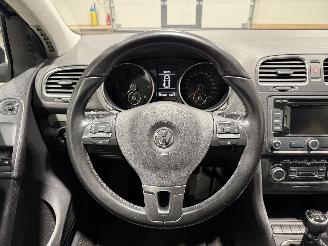 Volkswagen Golf 1.6TDI 77kW Bluemotion ECC Navi picture 19