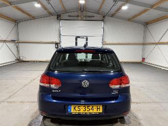 Volkswagen Golf 1.6TDI 77kW Bluemotion ECC Navi picture 7