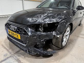 Audi A4 Avant 35TFSI 110kW Automaat S Edition picture 24