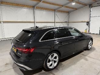 Audi A4 Avant 35TFSI 110kW Automaat S Edition picture 5