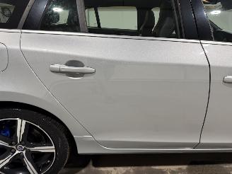 Volvo V-60 2.4D6 162kW Automaat Twin Engine R-Design picture 24