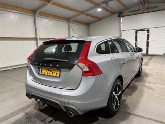 Volvo V-60 2.4D6 162kW Automaat Twin Engine R-Design picture 6