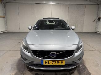 Volvo V-60 2.4D6 162kW Automaat Twin Engine R-Design picture 4