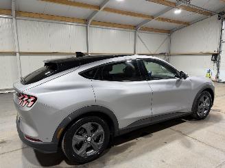 Ford Mustang Mach-e 75kWh 190kW RWD picture 5