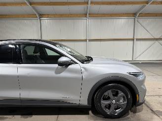 Ford Mustang Mach-e 75kWh 190kW RWD picture 10