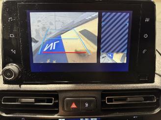 Toyota ProAce CITY INVALIDE ROLSTOELAUTO  1.2Turbo 81kW Active Long picture 35