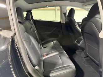 Tesla Model Y 75kWh Long Range AWD 258kW picture 35