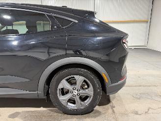 Ford Mustang 75kWh RWD 190kW picture 28