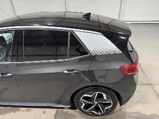 Volkswagen ID.3 58kWh First Plus 150kW picture 17