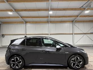 Voiture accidenté Volkswagen ID.3 58kWh First Plus 150kW 2020/9
