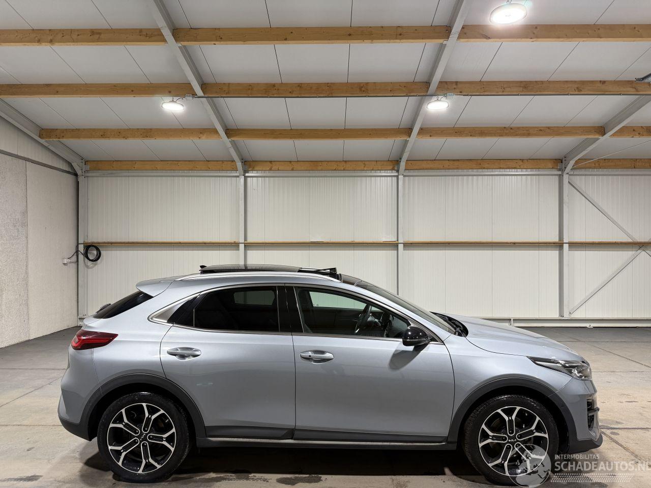 Kia Xceed 1.0T-GDi 88kW Black Edition Panoramadak