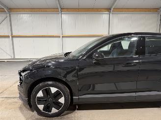 Volvo EX30 69kWh Extended Range Core 200kW Single motor picture 13