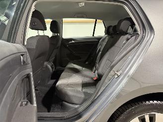 Volkswagen Golf e 36kWh 100kW Automaat picture 21