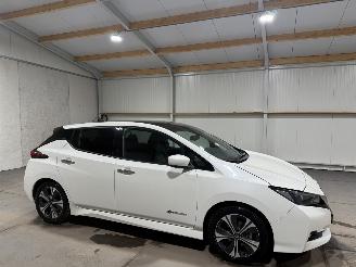 Nissan Leaf 40kWh N-Connecta 110kW Automaat picture 2