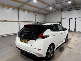 Nissan Leaf 40kWh N-Connecta 110kW Automaat picture 6