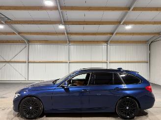 BMW 3-serie 320i 135kW Automaat Luxury Edition picture 8