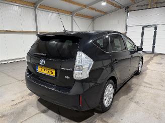 Toyota Prius 1.8 73kW Dynamic Business 7Persoons picture 6