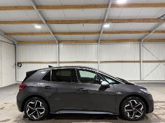 Schadeauto Volkswagen ID.3 58kWh 150kW First Plus 2020/12