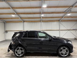 Damaged car Mercedes GLE 350d 190kW 4-Matic AMG Sport Edition Pano Luchtvering 2017/3