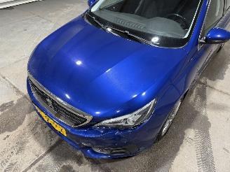 Peugeot 308 1.2PureTech 96kW Automaat Allure picture 21