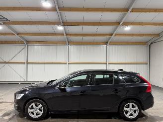 Volvo V-60 1.6T3 110kW Airco Ocean Race picture 8