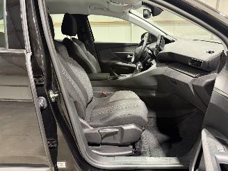 Peugeot 3008 1.5 BlueHDI 96kW Active Pack Business picture 23