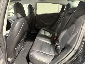 Tesla Model 3 75kWh Long Range 258kWh AWD picture 35